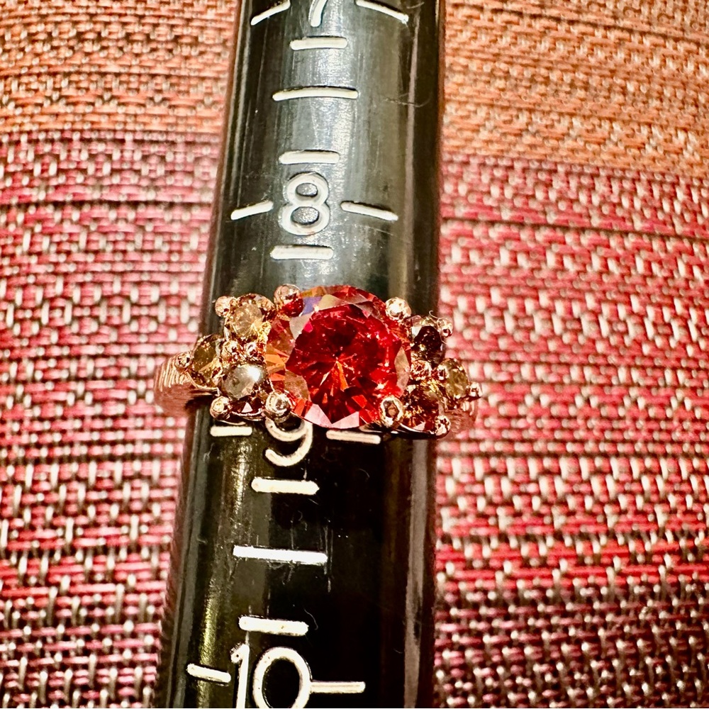 Fragrant Jewels Gold Ring with Fiery Red Gem
